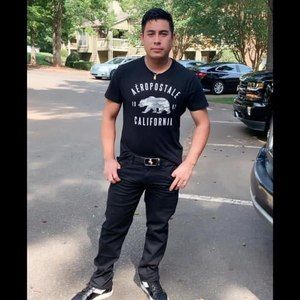 Meet your Posher, Luis